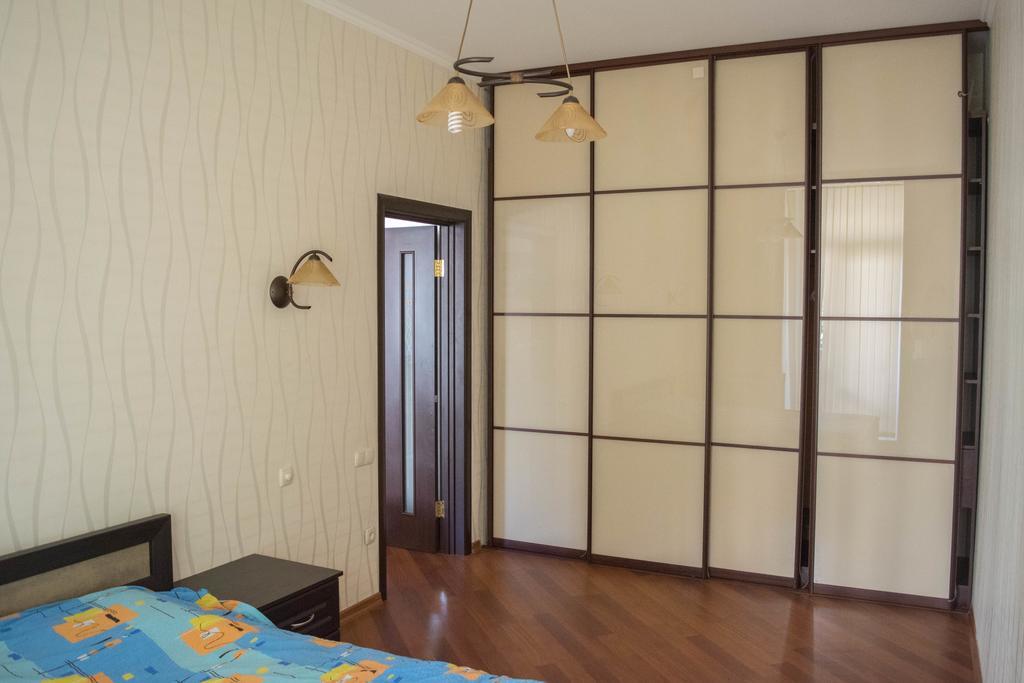 Светлая Квартира Apartamento Odesa Exterior foto