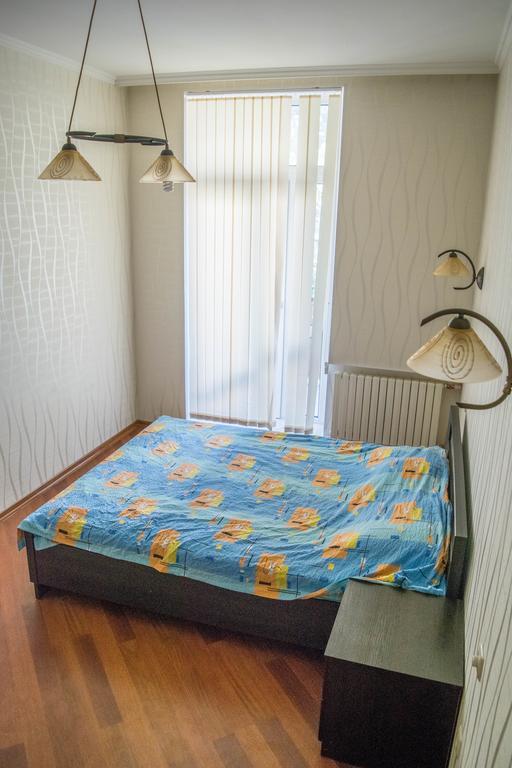 Светлая Квартира Apartamento Odesa Exterior foto